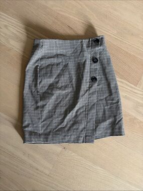 Dynamite Black, Yellow & White Mini Skirt with Side Buttons